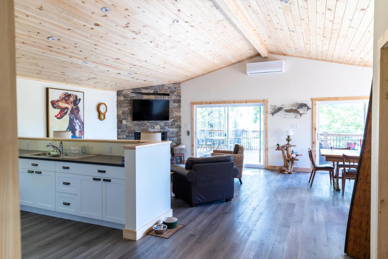 Woodhaven - Seaside Accommodations Waweig 外观 照片